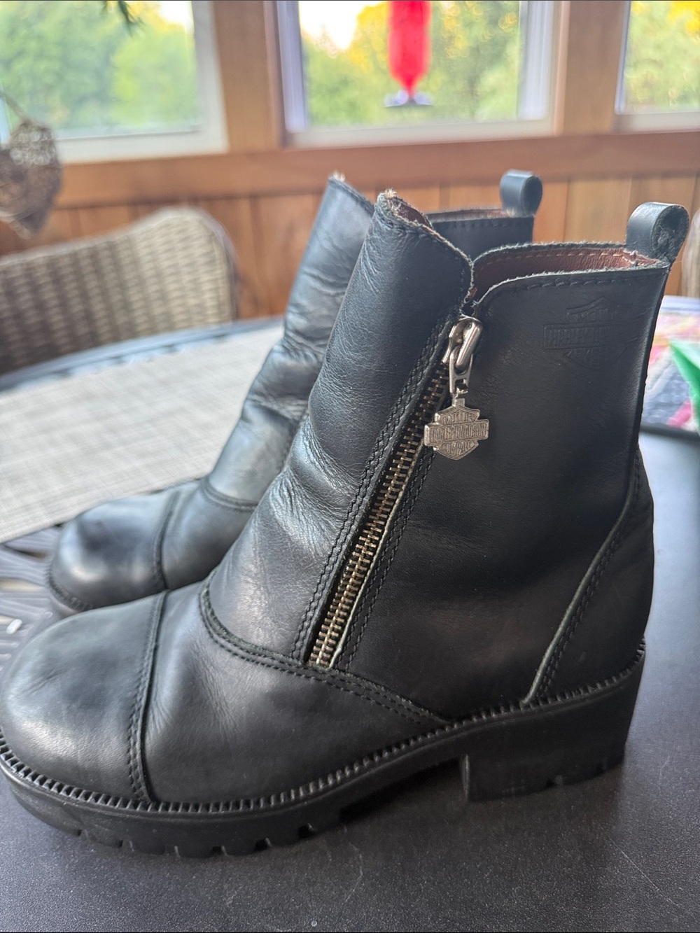 Harley-Davidson Amherst Black Leather Zip-Front Ankle Boots